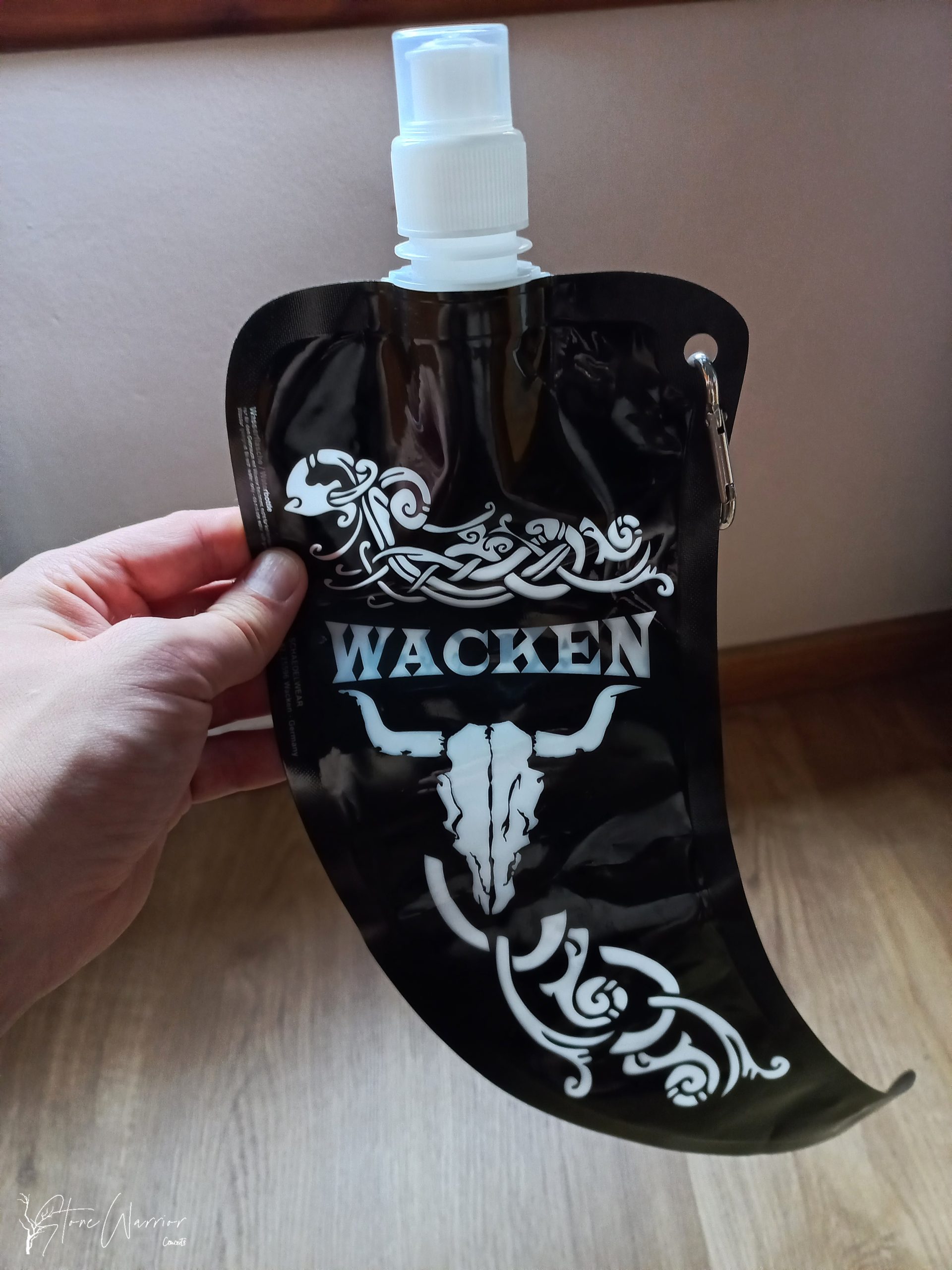 Cantimplora de agua con forma de cuerno Wacken