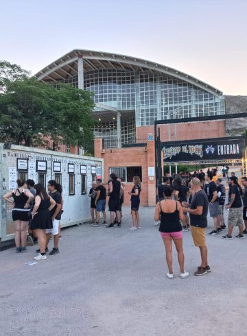 Taquillas y Entrada al festival Leyendas del Rock