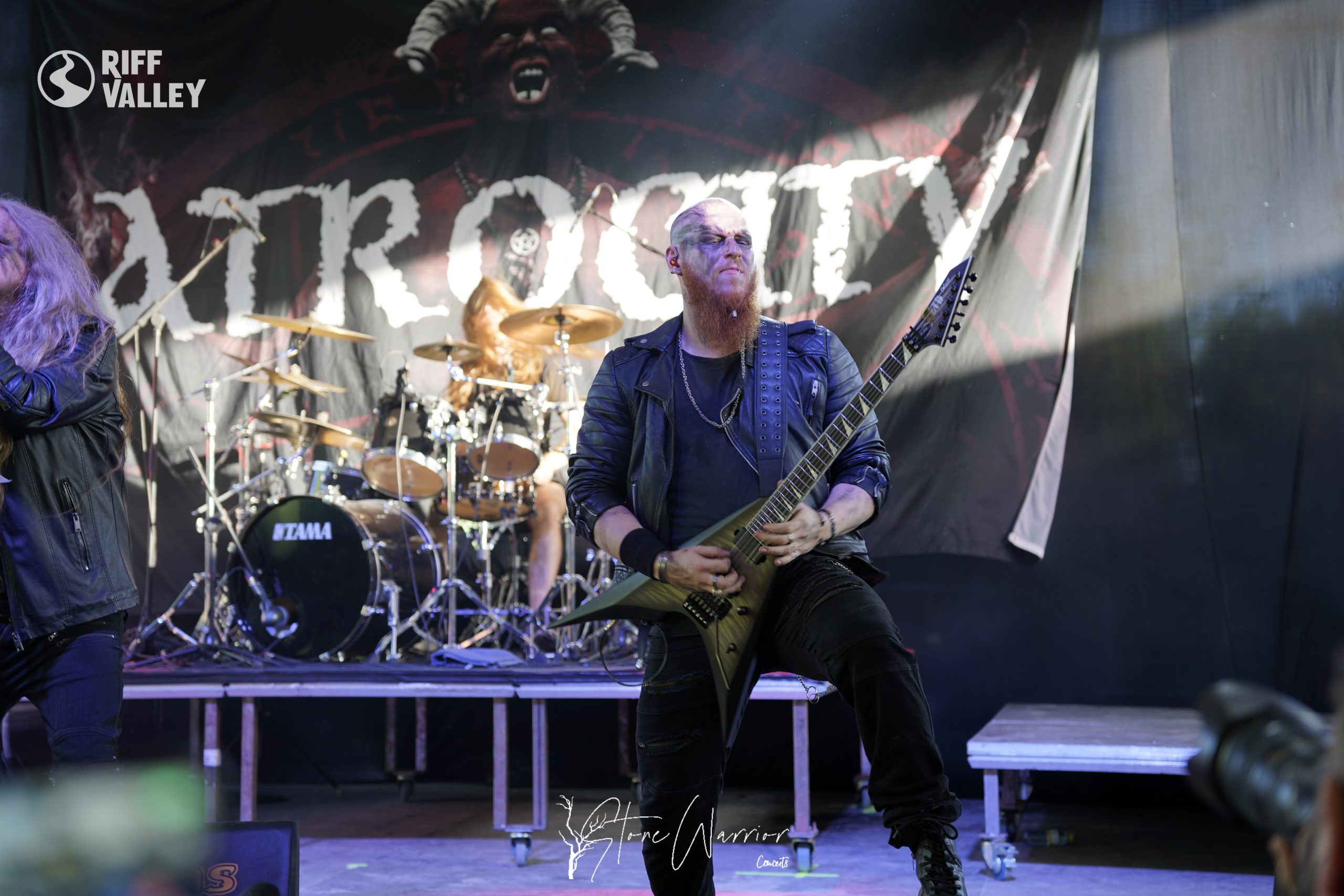 Atrocity - guitarrista